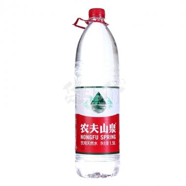 农夫山泉天然水1.5L/瓶